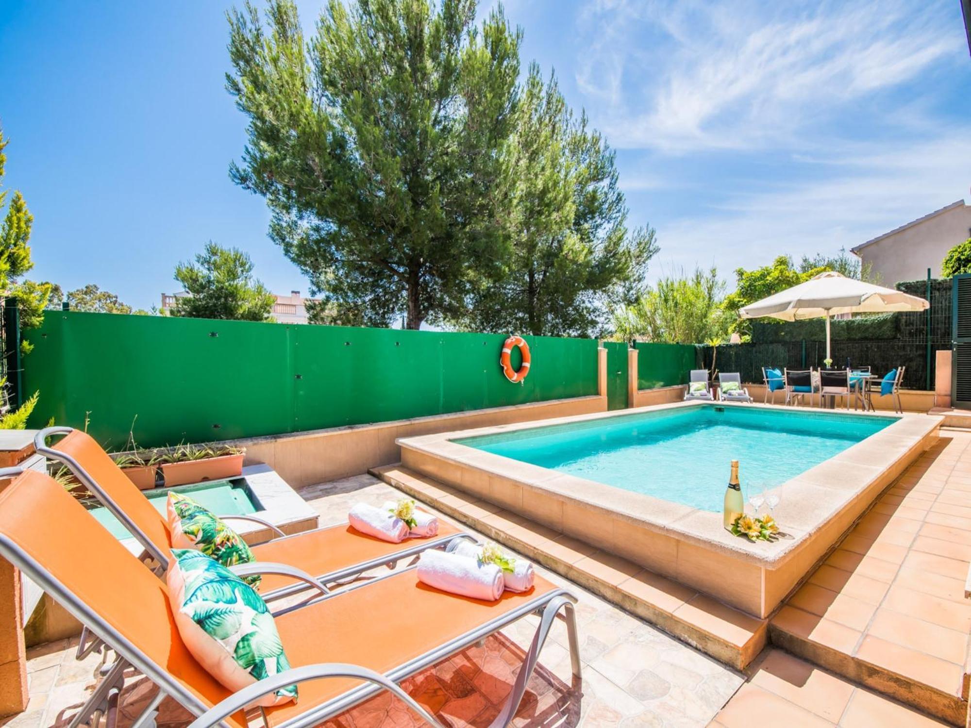 With Private Swimming Pool Alcúdia
